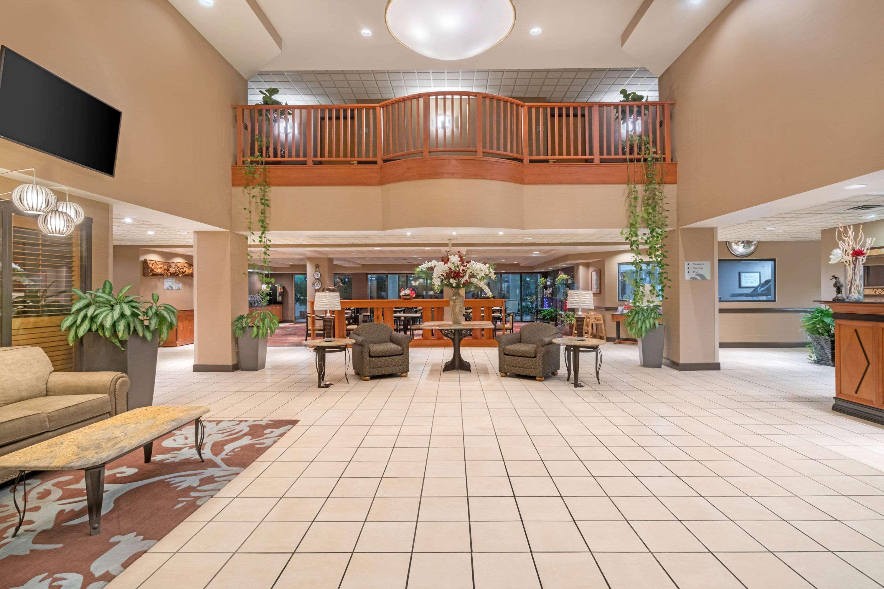 Wingate By Wyndham Hotel Лексингтън Екстериор снимка